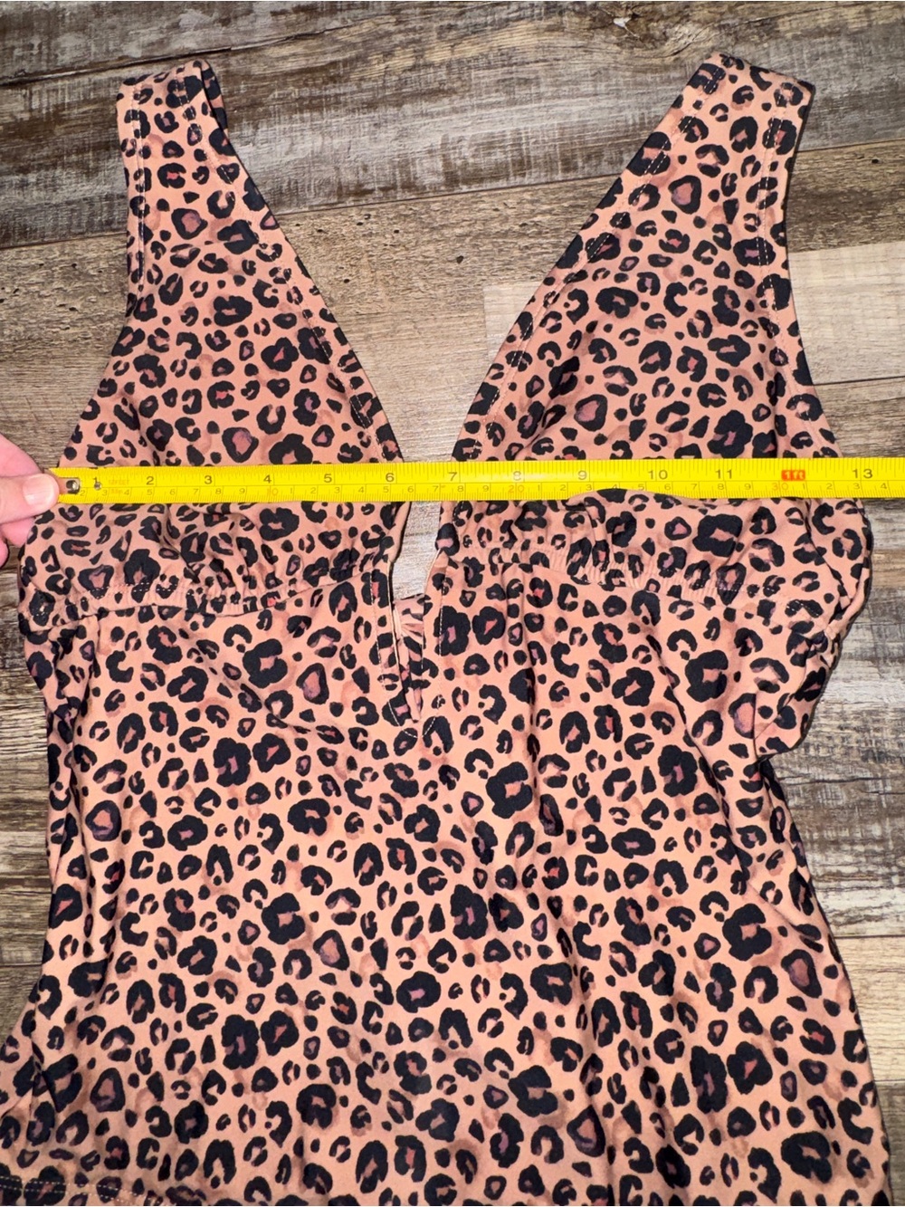 Shade & Shore Leopard One Piece Swimsuit Tummy Control Plunge Neck Small - Picture 5 of 8